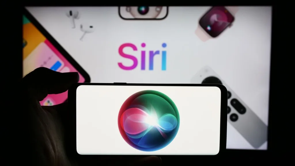 Apple’dan Siri Savunması