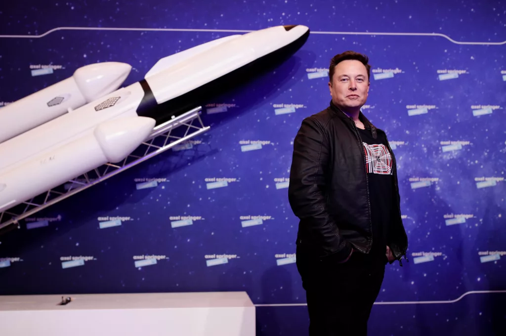 Elon Musk’tan Çığır Açan Mars Planı: 2026’da İlk Yolcu Optimus!
