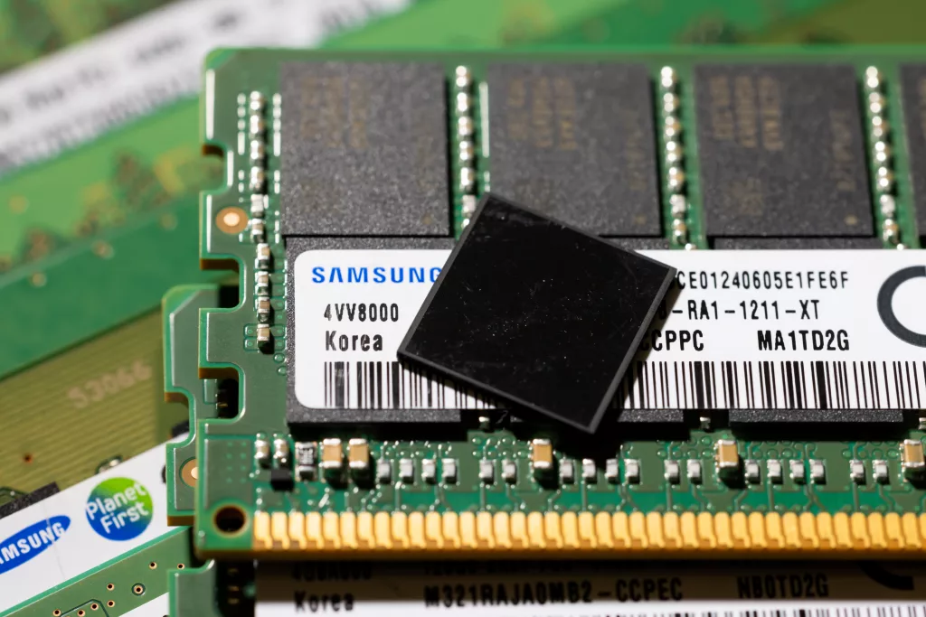 Samsung’dan Yapay Zeka Çiplerine Dev Destek: HBM4 Bellekler İçin 1c DRAM Üretimi Hızlandı