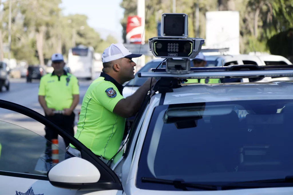 Türkiye’de Yapay Zekalı Radar Kameraları Devrede: Trafik Denetiminde Yeni Dönem Başladı