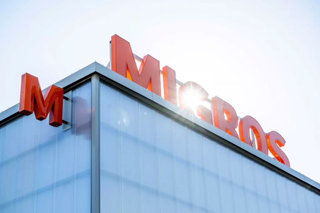 Yerli Robotlarla Sipariş Toplamada Yeni Dönem Başladı! Migros One’dan Dijital Devrim
