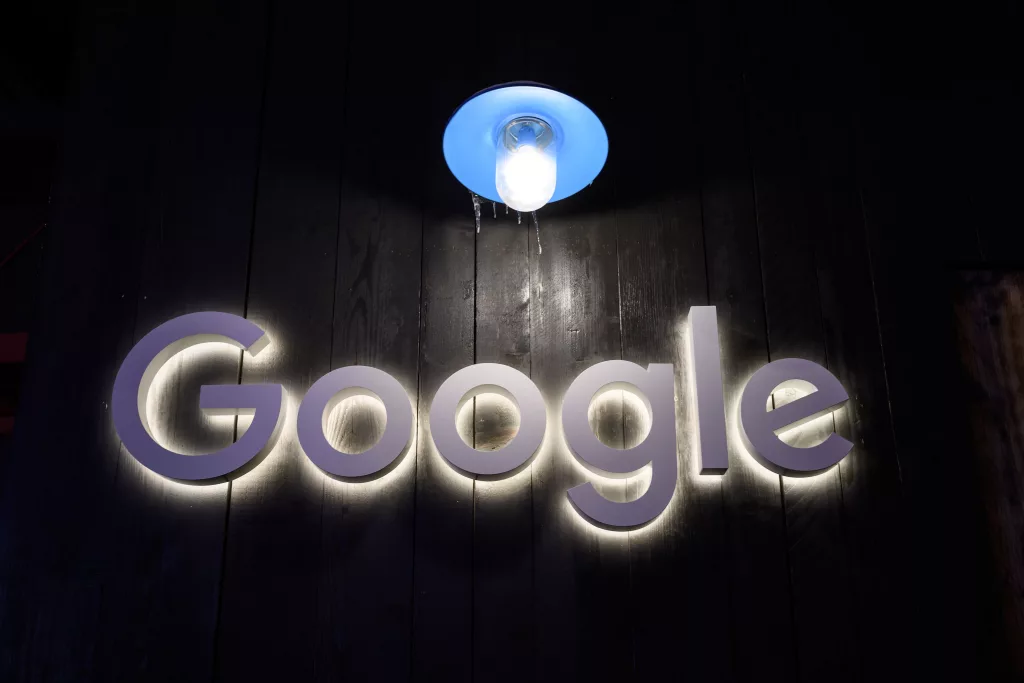 Google’ın Yapay Zeka Hamlesi Web Sitelerini Vurdu: Trafikler Düşüşte!