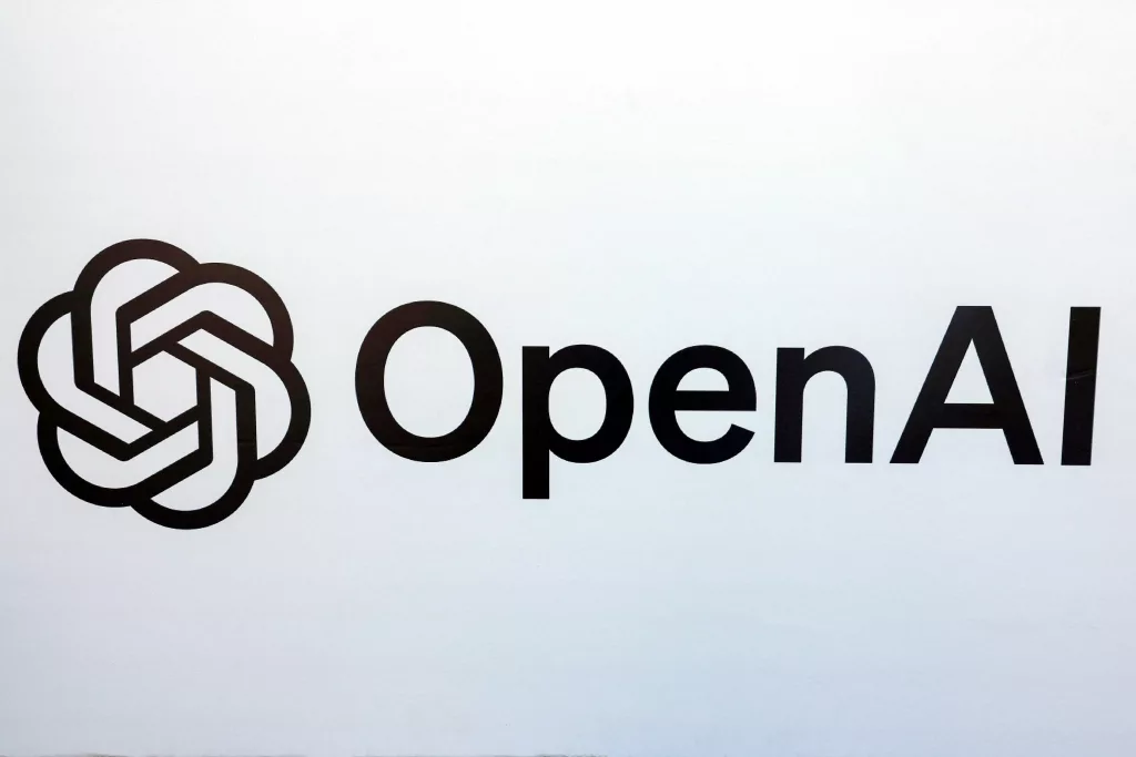 OpenAI ve Jony Ive'ın “io” Markasına Mahkeme Freni: Proje Askıya Alındı!
