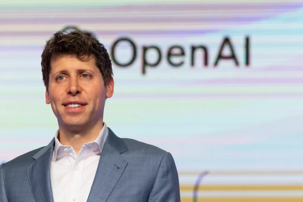 Sam Altman’dan Sert Meta Eleştirisi: “100 Milyon Dolarlık İmza Primleriyle Yetenek Avlıyorlar!”