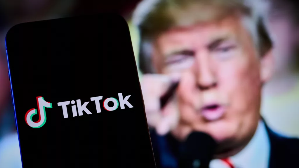 Trump, TikTok Yasağını Üçüncü Kez Erteledi: Gözler Eylül 2025’te