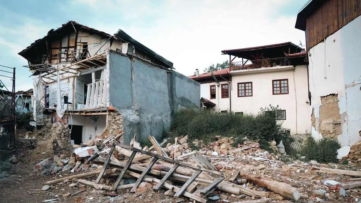 earthquake debris