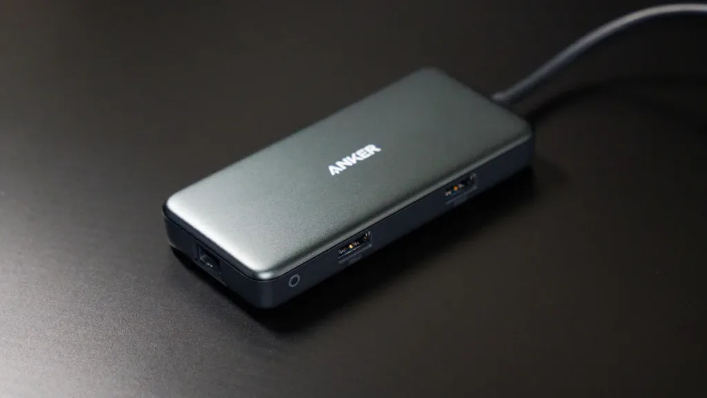 Anker 100W GaN Şarj Cihazı 49.99 Dolara Düştü Anker 100W GaN Şarj Cihazı 49.99 Dolara Düştü