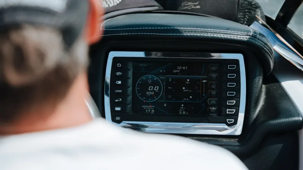Crest ve Balise Teknelere Android Auto Geliyor