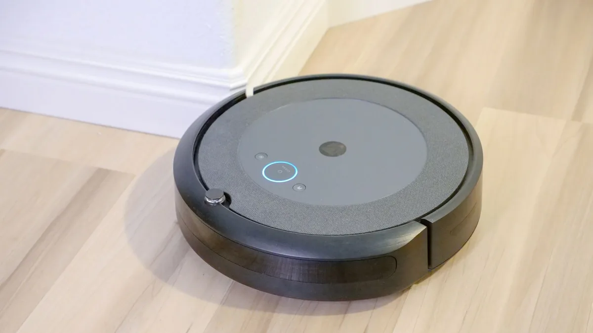 Gövde görseli 2: Farklı robot modellerin araba içindeki temizlemeye çalışmasıyla ilgili deneyim