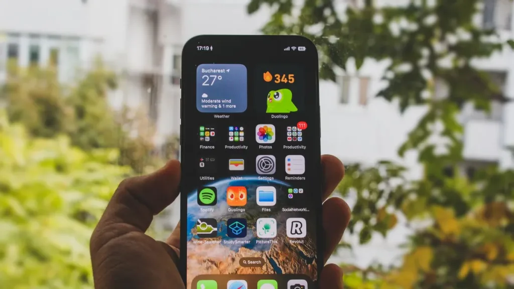 Duolingo Akışındaki Yabancılar Tepki Çekiyor Duolingo Akışındaki Yabancılar Tepki Çekiyor
