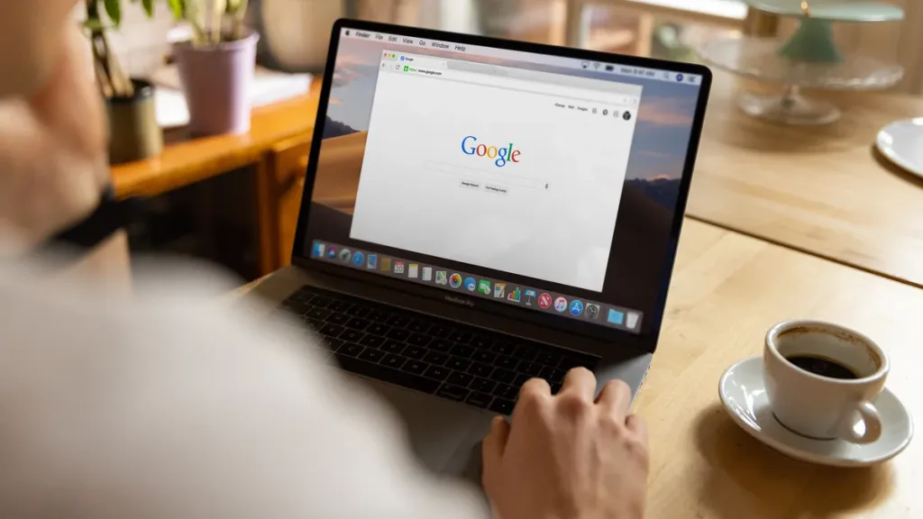 Google, Arama Sayfasını AI Kısayollarıyla Yeniliyor Google, Arama Sayfasını AI Kısayollarıyla Yeniliyor