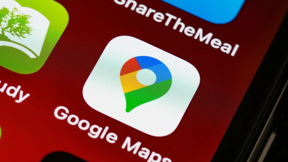 Google Assistant uygulamasının mobil cihazdaki eski arayüzü