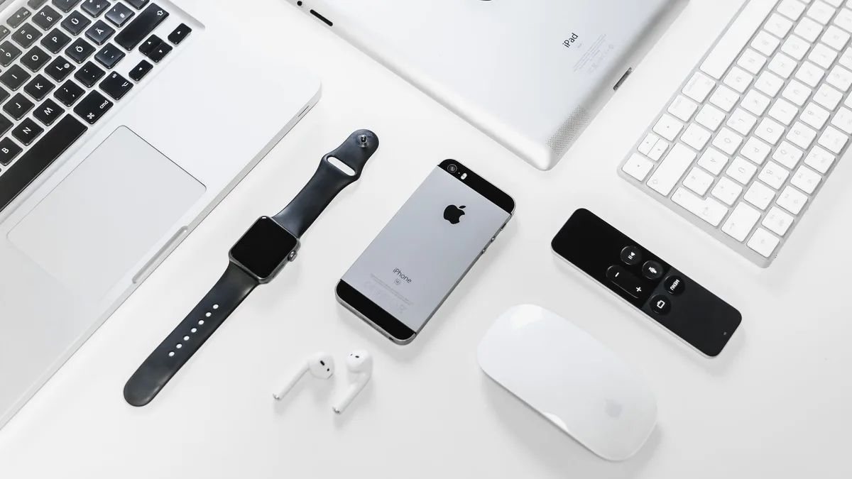 Apple cihazlarının ekranlarında açık olan veri paylaşım arayüzü