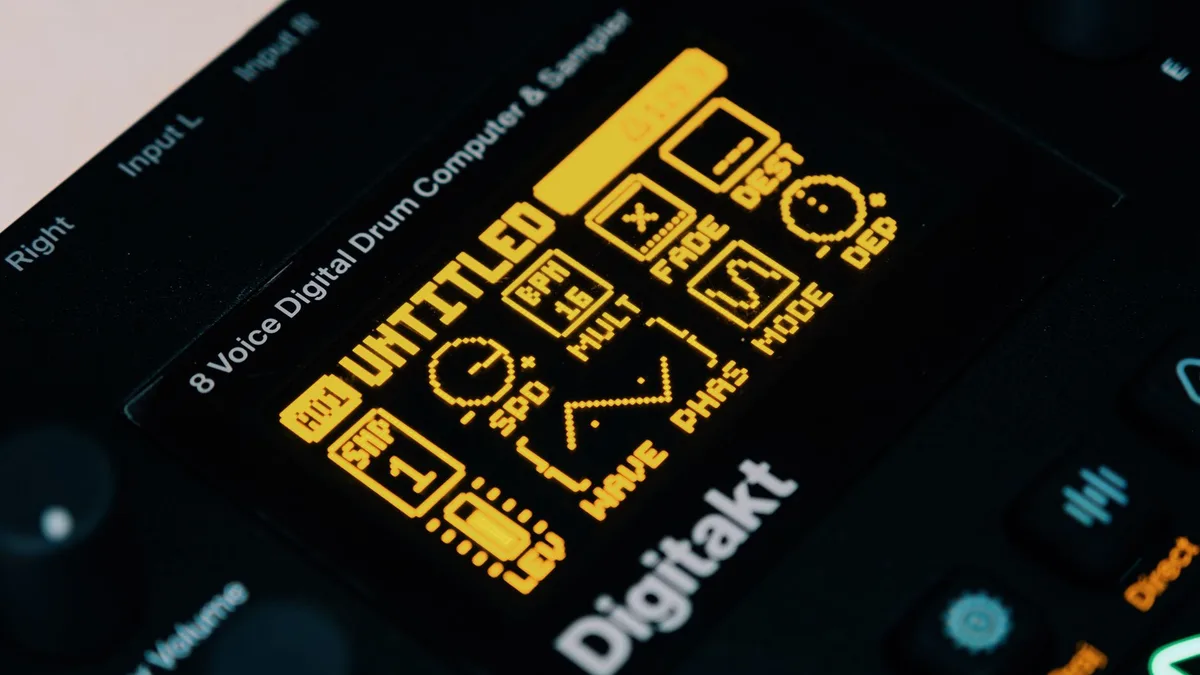 OLED ekran panelinin yakından çekilmiş piksel yapısı