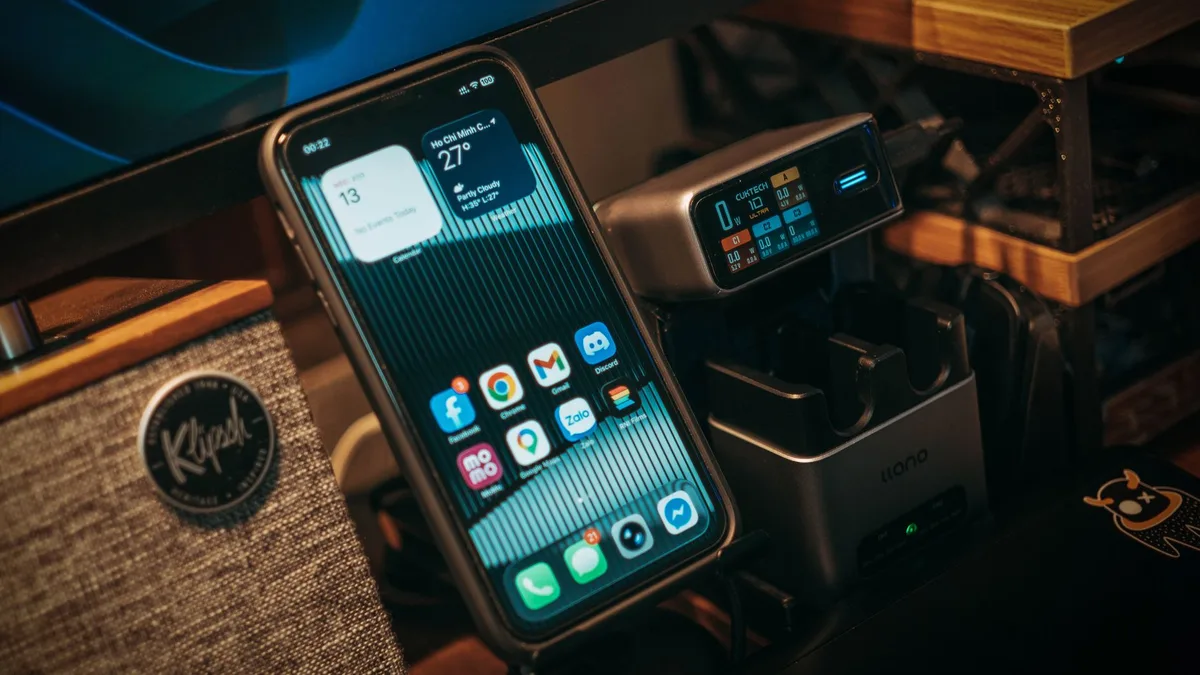 Kompakt tasarımlı Viture Mobile Dock Mini güç istasyonu
