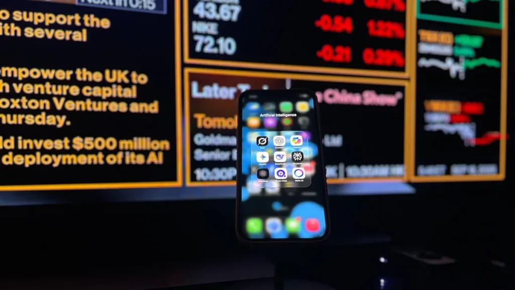 Apple CEO'su John Ternus: En İyi Yapay Zeka Cihazı iPhone