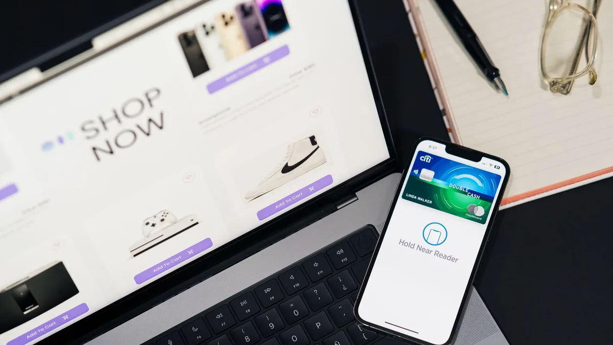 Kullanıcının iPhone’da dijital sürücü belgesini doğrulamak için Touch ID/Face ID kullanımı