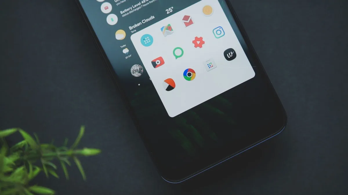 Gövde görsel 1: Pixel 9 serisiyle renk uyumlu ikonlar arasındaki uyum vurgulanıyor