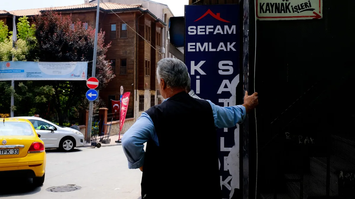Topluluk tarafından yapılan analiz ekranı ve yazılım akışını gösteren grafik
