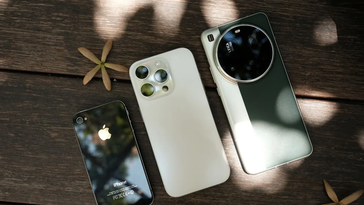Gövsel görsel 2: Android cihazlarla karşılaştırmalı ekran ve yazılım akışını gösteren grafik