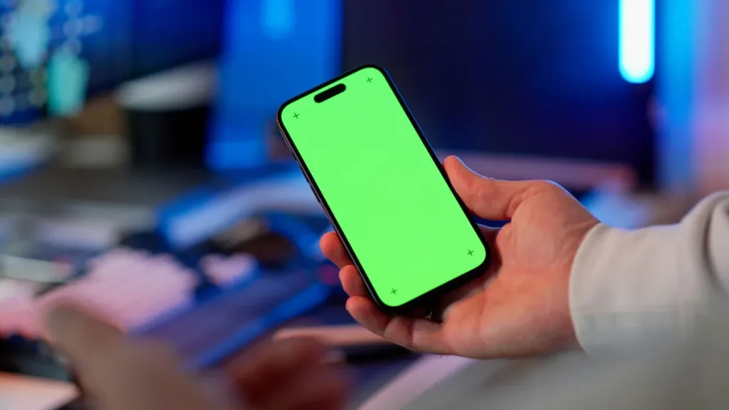 iPhone Duo’da iç ekran sorunu: 1.000$'lık onarım maliyeti