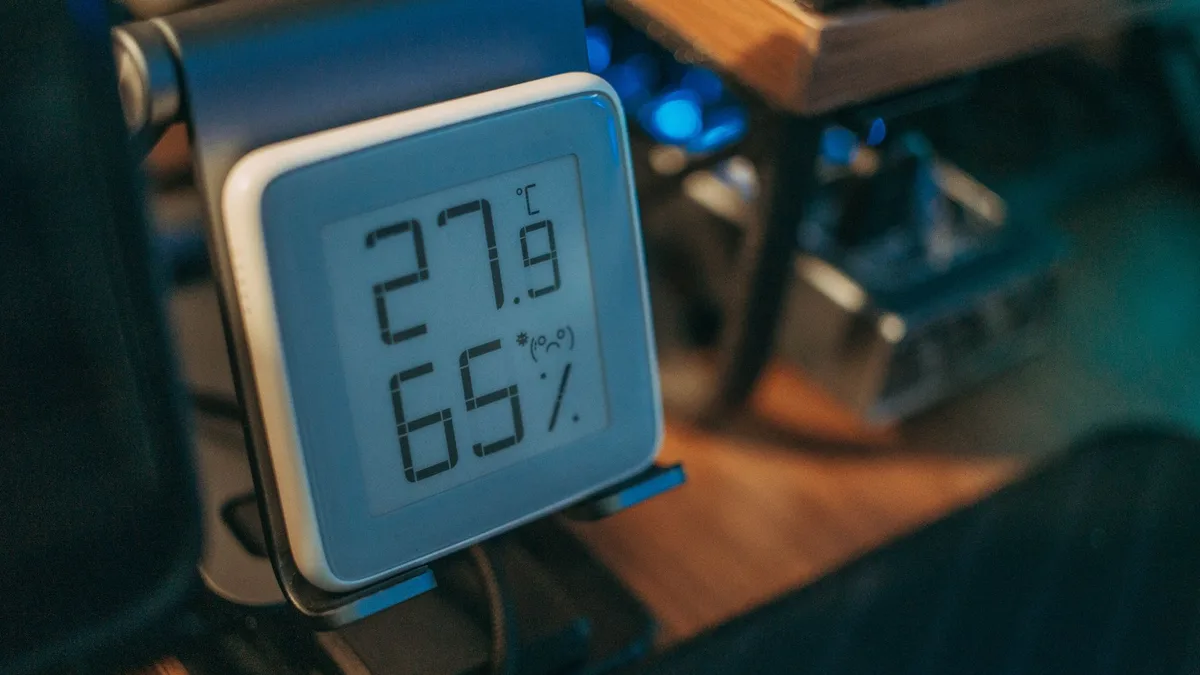 Lenovo Smart Clock Essential için hava durumu geri döndü